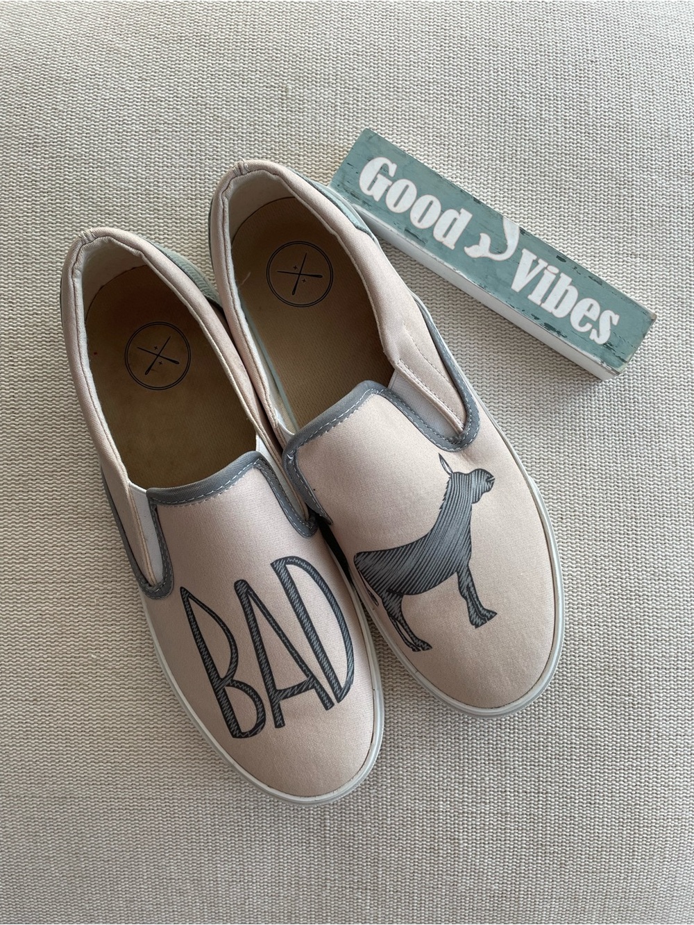 Inkas Badass Slip-On Sneakers